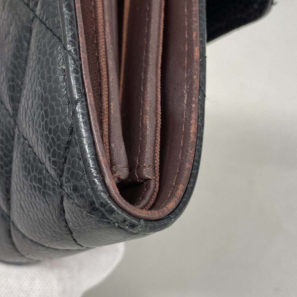 CHANEL Black Caviar Leather Wallet - Picture 5 of 9